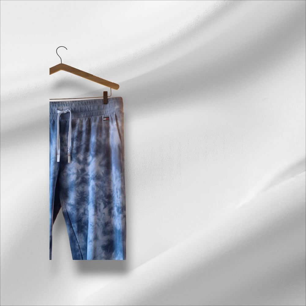 Tommy Hilfiger Blue Tie-Dye Women's Joggers Size Large - Picture 2 of 12